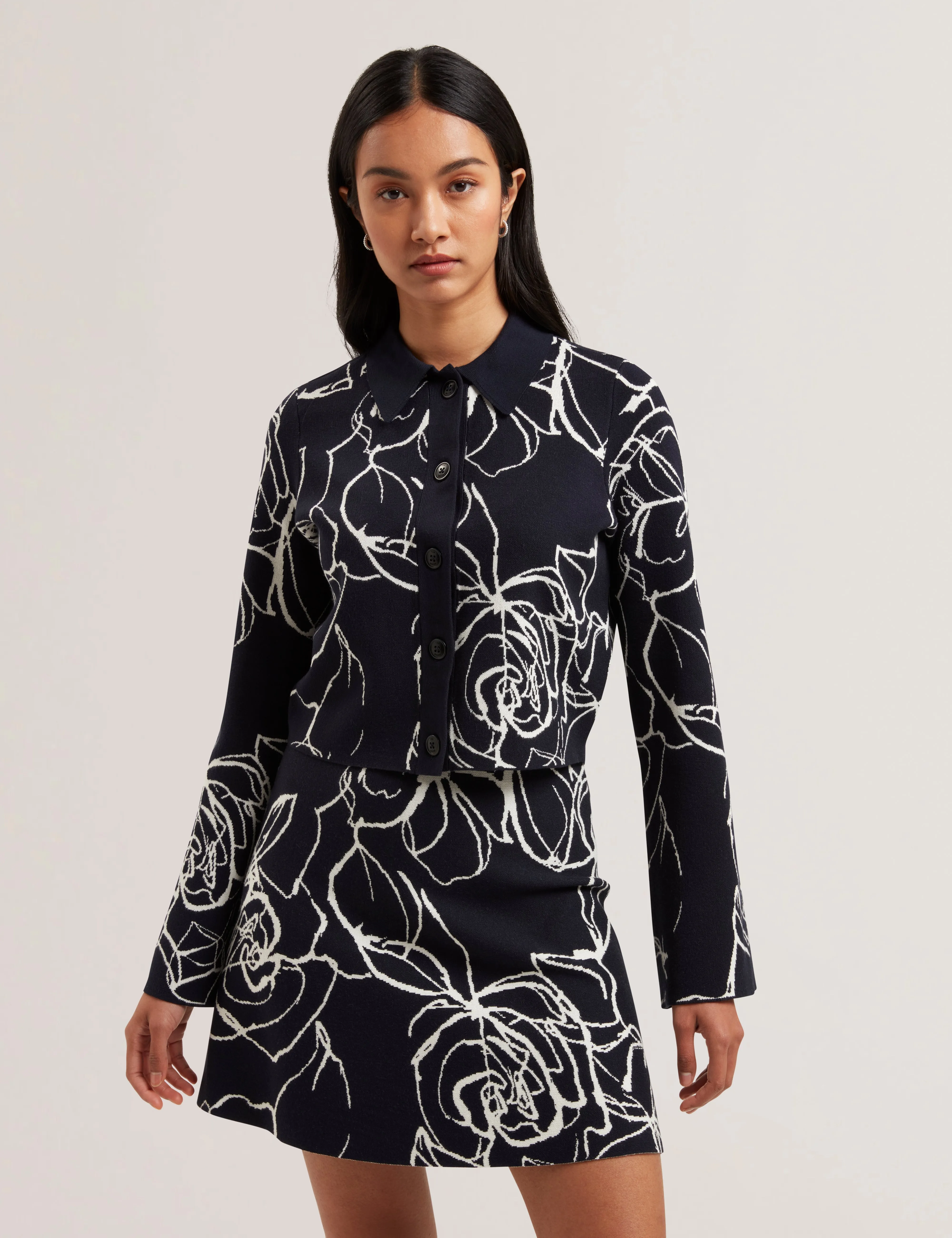 Ameliha Knitted Jacquard Collared Cardigan Navy