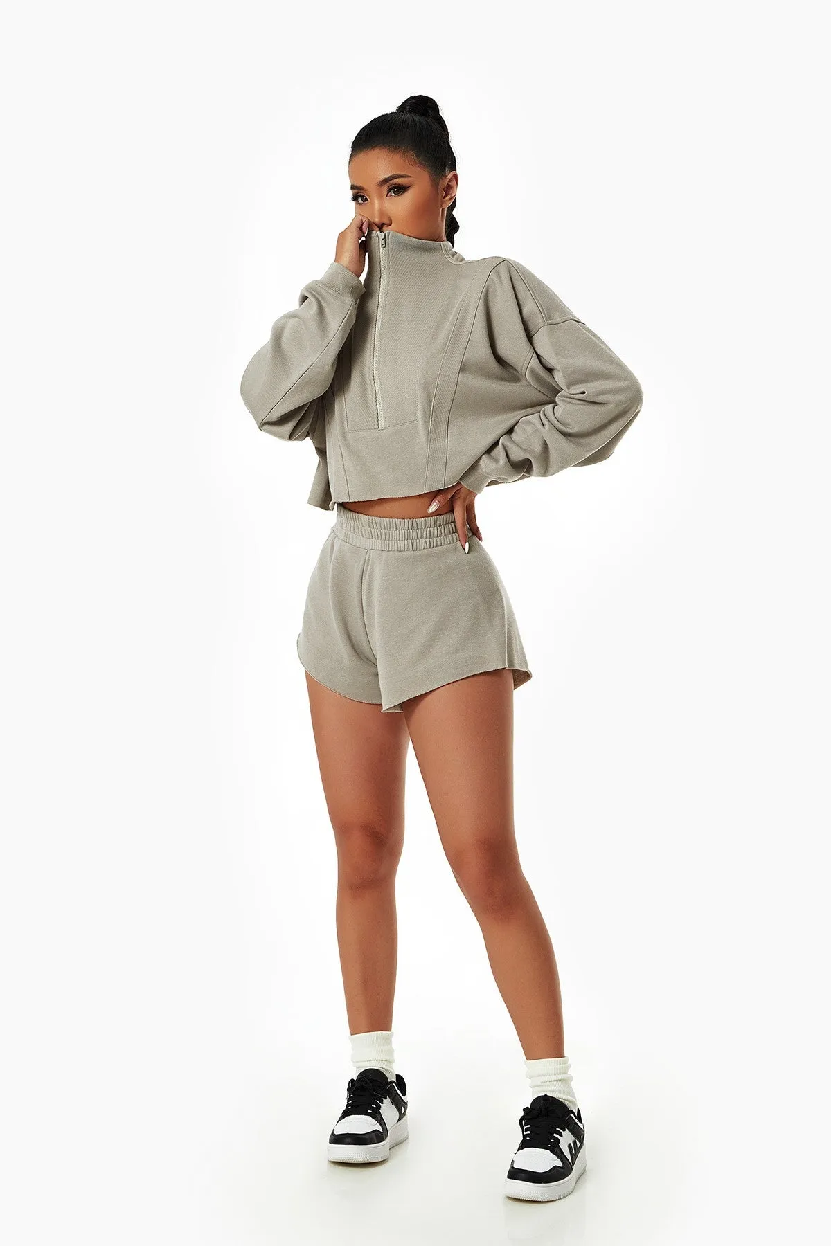 Half-Zip Cropped Sweatshirt Relaxed Fit