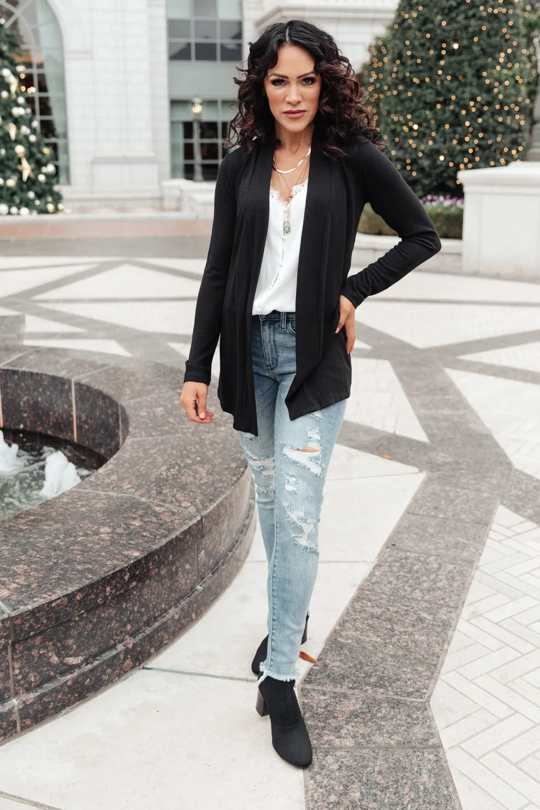 Sienna Sweater Knit Cardigan in Black
