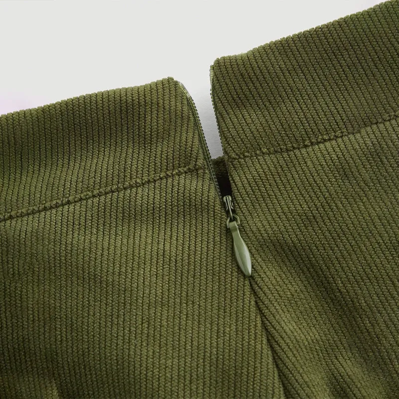 Solid Belted Pleated Skirt