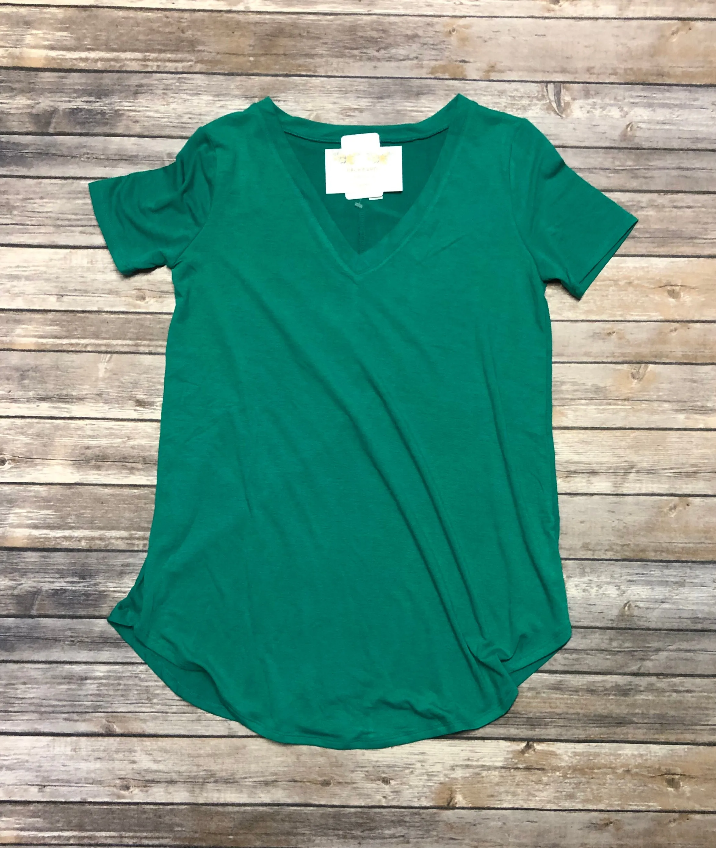 Solid Essential Tee