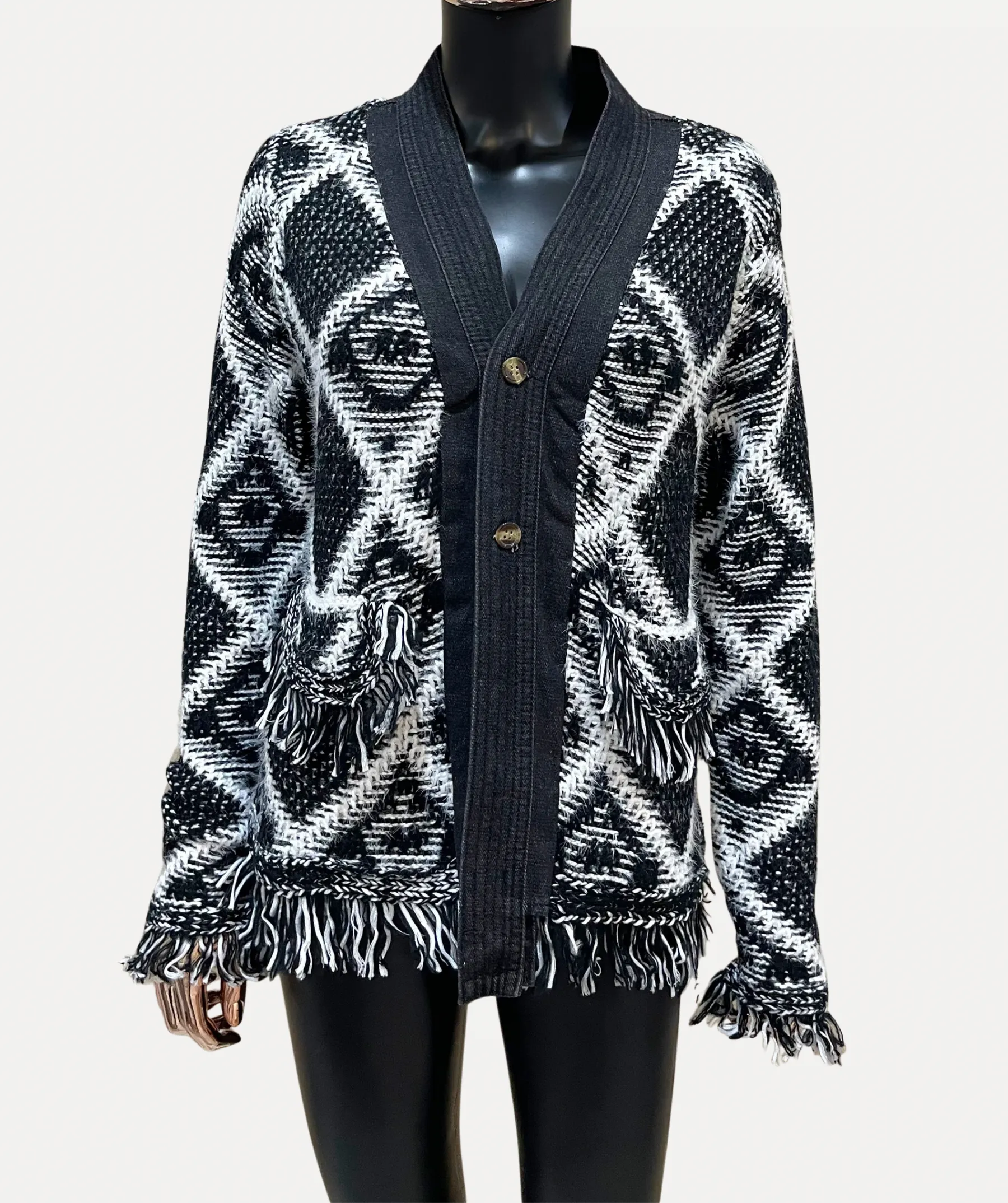 That Cardigan Black