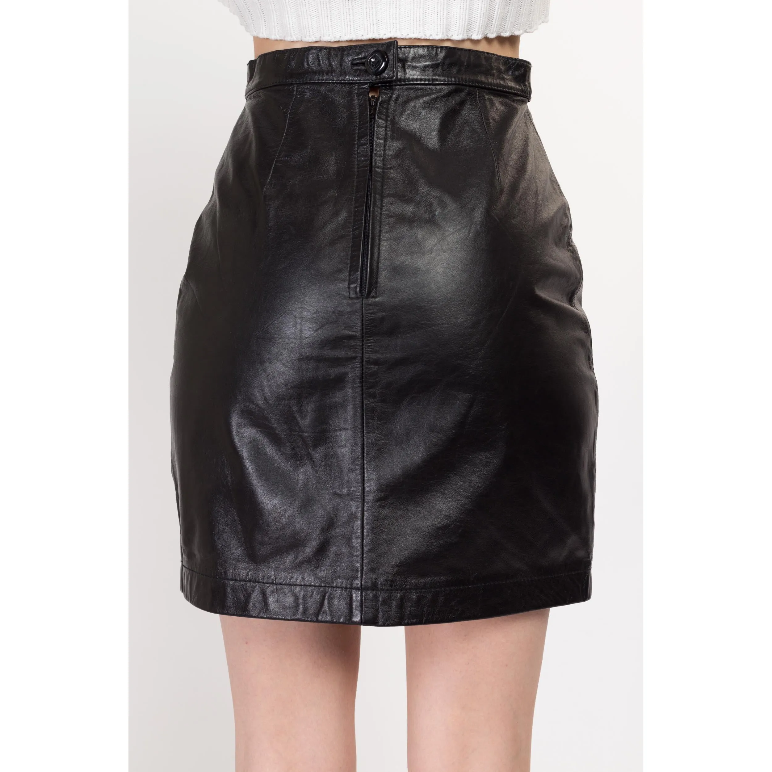 XS-Sm 90s Wilsons Black Leather Mini Skirt 25.5"